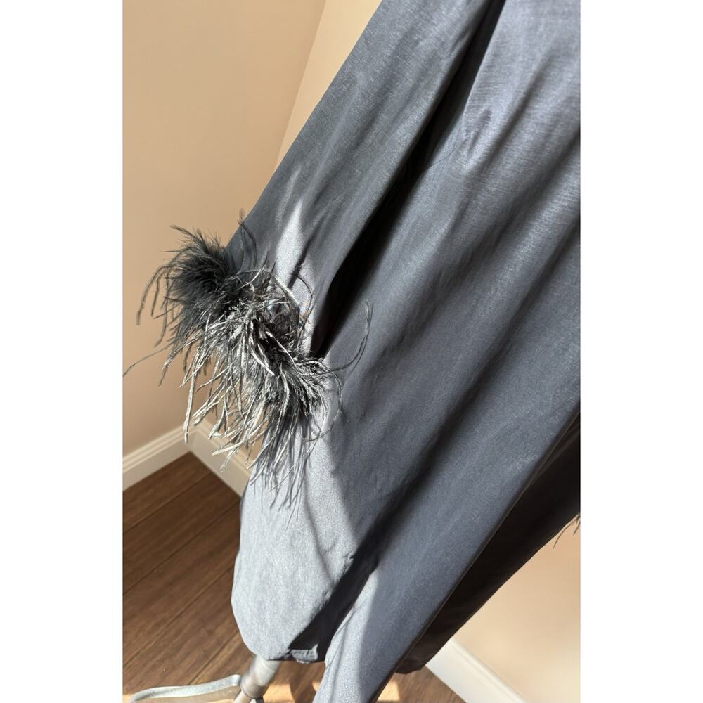 Preston & York Black Sheath Dress w/ Feather Accents Size 16 - Picture 4 of 8